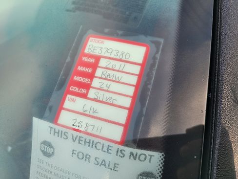 Used 2011 BMW Z4 sDrive30i RWD image 10