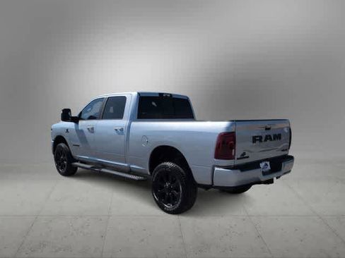 New 2026 RAM 2500 Laramie AWD/4WD image 6
