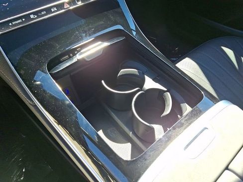 Used 2023 Mercedes-Benz EQS 450+ SUV image 28