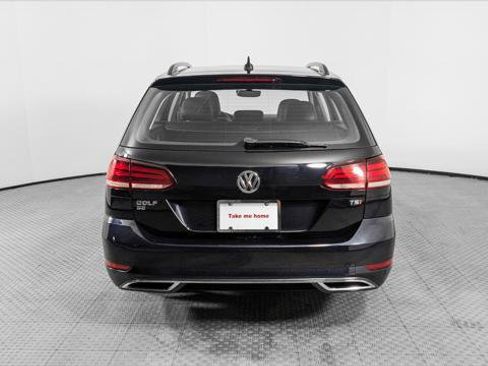 Used 2018 Volkswagen Golf SE FWD image 7