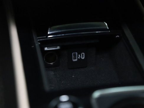 Certified 2022 Lincoln Corsair AWD w/ Premium Package image 28