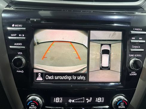 Used 2021 Nissan Murano SL AWD/4WD image 10