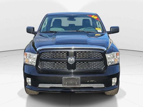 Used 2018 RAM 1500 Express w/ Express Value Package image 8