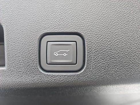 New 2026 Chevrolet Traverse LT w/ Driver Confidence Package image 21