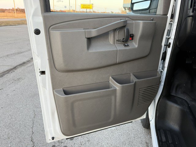 Used 2023 GMC Savana 2500 Extended w/ Driver Convenience Package RWD image 26