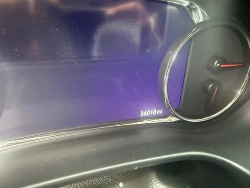 Used 2023 GMC Acadia Denali w/ Denali Ultimate Package image 7