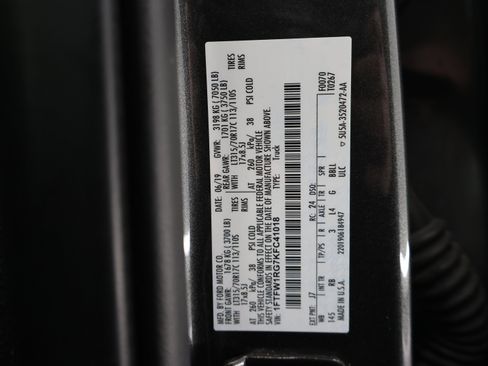 Used 2019 Ford F150 Raptor w/ Equipment Group 802A Luxury AWD/4WD image 70