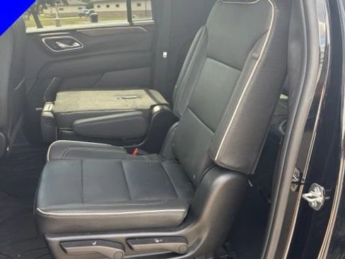 Used 2024 Chevrolet Suburban Premier w/ Max Trailering Package AWD/4WD image 30