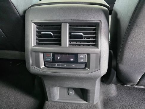 Used 2022 Volkswagen Atlas SE AWD/4WD image 14