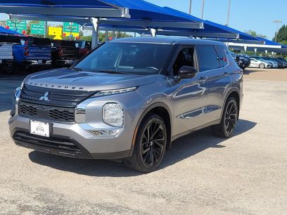Used 2024 Mitsubishi Outlander SE