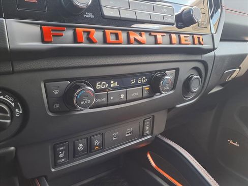 New 2025 Nissan Frontier PRO-4X w/ Pro Premium Package image 16