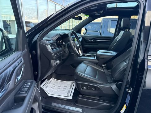 Used 2022 GMC Yukon Denali AWD/4WD image 15