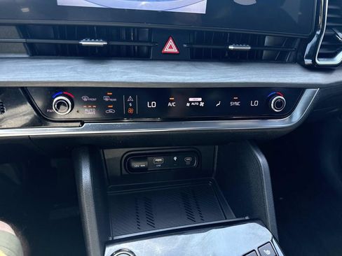 Used 2023 Kia Sportage X-Line w/ X-Line Premium Package AWD/4WD image 26