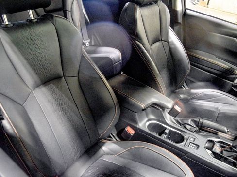 Used 2018 Subaru Crosstrek 2.0i Limited image 8