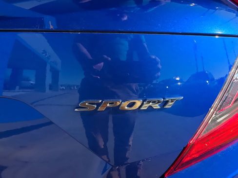 Used 2020 Honda Civic Sport image 9