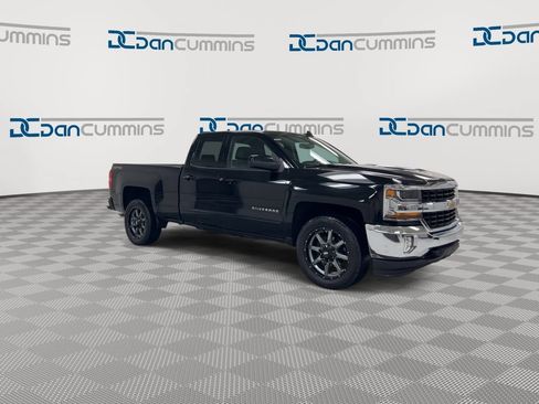 Used 2017 Chevrolet Silverado 1500 LT w/ All Star Edition AWD/4WD image 2