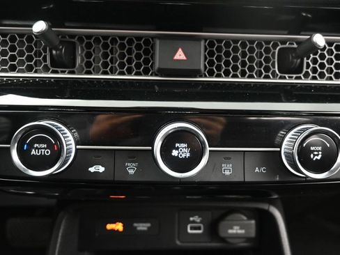 Used 2023 Honda Civic LX image 19