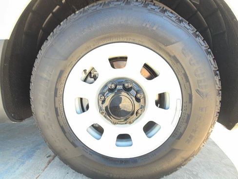 Used 2024 Chevrolet Brightdrop 400 w/ Commercial Equipment Package AWD/4WD image 33