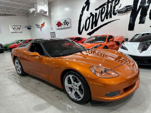 Used 2007 Chevrolet Corvette Coupe w/ Preferred Equipment Group RWD image 22