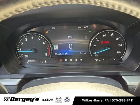 Used 2021 Ford Explorer XLT w/ Equipment Group 202A AWD/4WD image 16