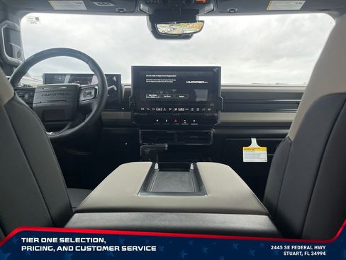 New 2026 GMC Hummer EV SUV AWD/4WD image 16