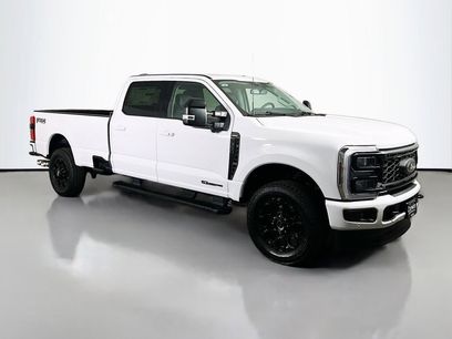 New 2026 Ford F350 Lariat w/ Black Appearance Package