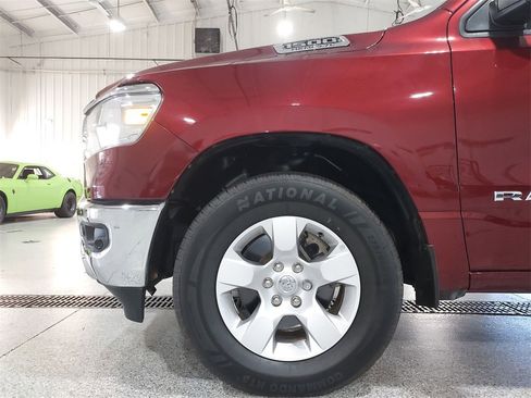 Used 2019 RAM 1500 Big Horn image 16
