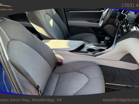 Used 2023 Toyota Camry LE FWD image 29