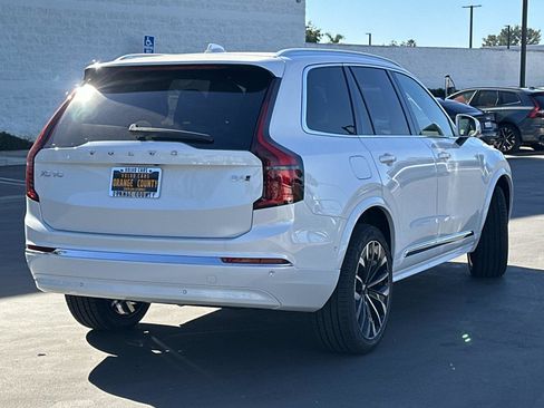 New 2026 Volvo XC90 B6 Plus image 6