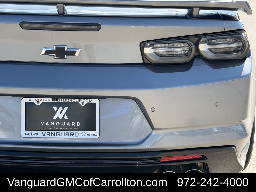 Used 2022 Chevrolet Camaro ZL1 RWD image 9