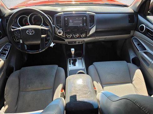 Used 2015 Toyota Tacoma 4x4 Double Cab w/ TRD Off-Road Package image 13