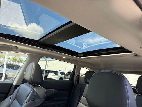 Used 2024 Nissan Murano SL w/ Cargo Package FWD image 17