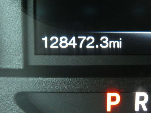 Used 2019 Ford F150 XLT w/ Equipment Group 302A Luxury AWD/4WD image 33