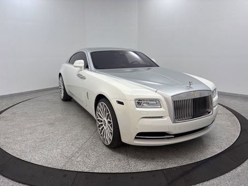 Used 2016 Rolls-Royce Wraith image 22