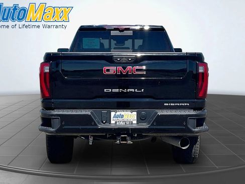 Used 2024 GMC Sierra 2500 Denali w/ Denali Reserve Package AWD/4WD image 7