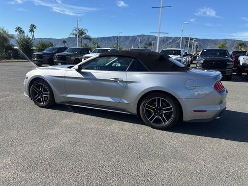 Used 2021 Ford Mustang Premium image 5