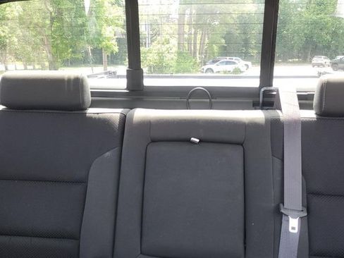Used 2015 GMC Sierra 1500 SLE w/ SLE Value Package AWD/4WD image 12