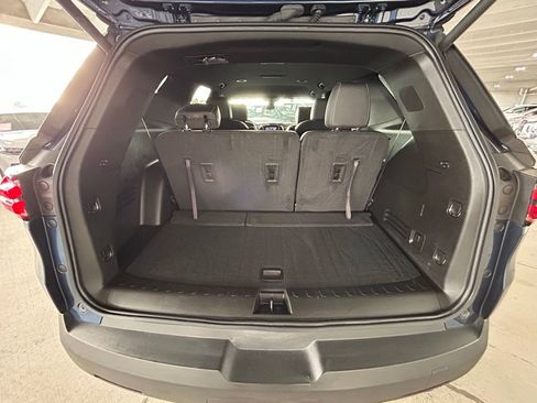 Used 2023 Chevrolet Traverse LT w/ LPO, Floor Liner Package image 35