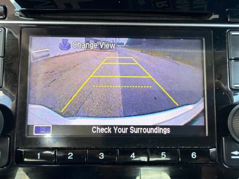 Used 2017 Honda Fit LX image 29