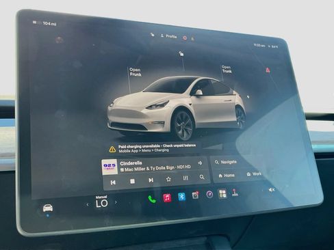 Used 2025 Tesla Model Y Long Range AWD/4WD image 14