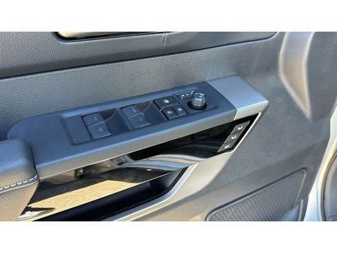 New 2026 Toyota Tundra Limited AWD/4WD image 49