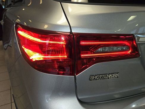 Used 2016 Acura MDX SH-AWD w/ Technology Package image 30