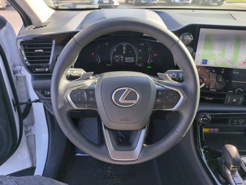 Used 2025 Lexus NX 350h AWD w/ Premium Package image 17