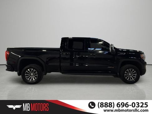 Used 2022 GMC Sierra 1500 AT4 w/ AT4 Premium Package AWD/4WD image 5