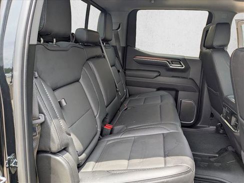 Used 2024 GMC Sierra 1500 Denali w/ Denali Reserve Package AWD/4WD image 21