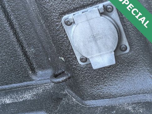 Used 2024 Chevrolet Silverado 2500 Custom w/ Custom Value Package image 13