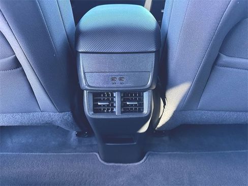 Certified 2025 Chevrolet Equinox LT image 21