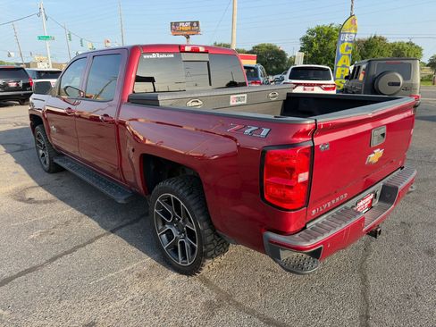 Used 2018 Chevrolet Silverado 1500 LT w/ Texas Edition AWD/4WD image 19