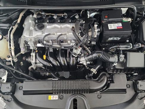 Used 2022 Toyota Corolla LE FWD image 30