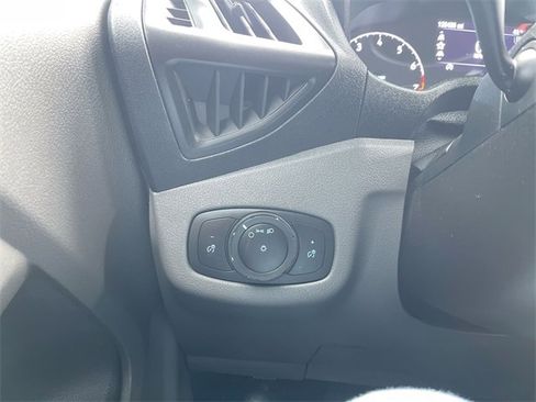 Used 2019 Ford Transit Connect XL image 16